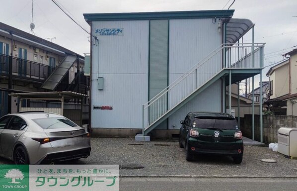 メゾンサンシティの物件外観写真